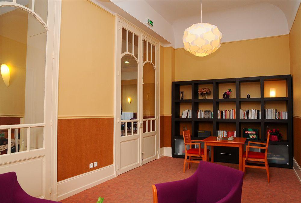Hotels & Residences - Les Thermes 吕克瑟伊莱班 外观 照片